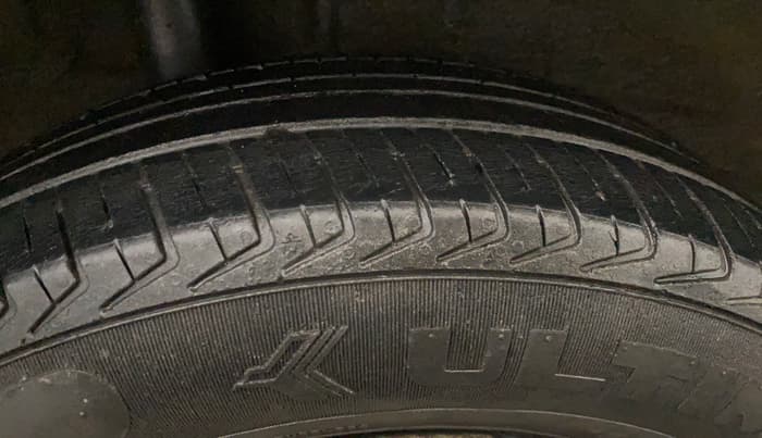 2021 Maruti New Wagon-R LXI CNG (O) 1.0, CNG, Manual, 26,346 km, Right Rear Tyre Tread