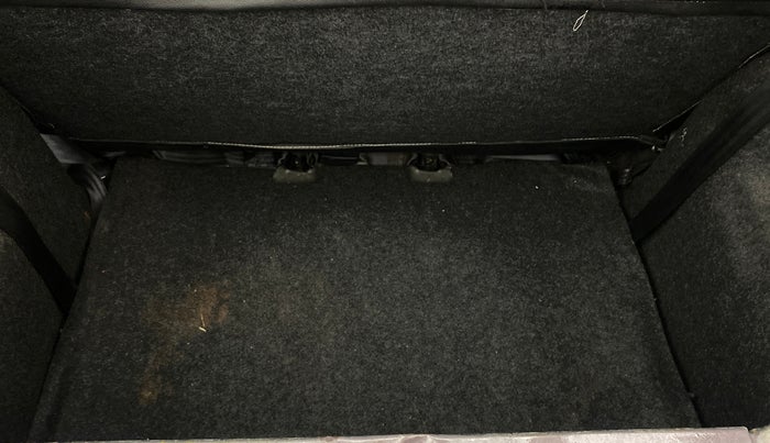 2017 Datsun Redi Go T (O), Petrol, Manual, 77,322 km, Boot Inside