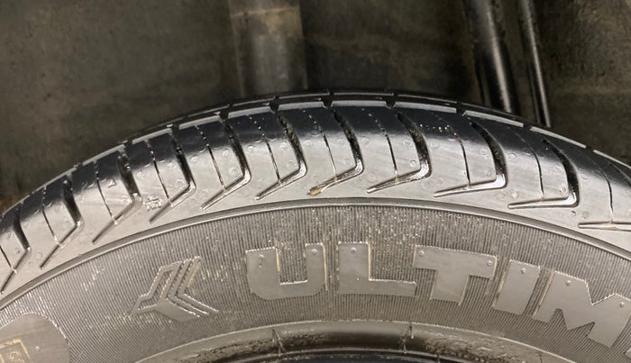 2017 Datsun Redi Go T (O), Petrol, Manual, 77,322 km, Right Rear Tyre Tread