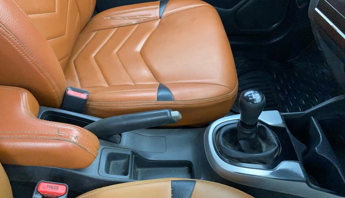 2017 Honda WR-V 1.2L I-VTEC VX MT, Petrol, Manual, 63,978 km, Gear Lever