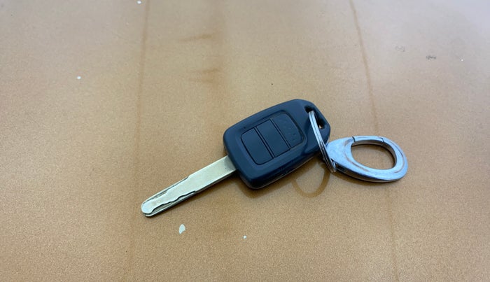 2017 Honda WR-V 1.2L I-VTEC VX MT, Petrol, Manual, 63,978 km, Key Close Up