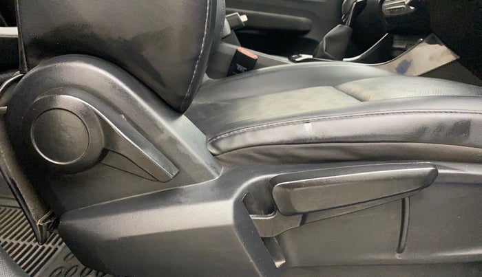 2021 Tata ALTROZ XZ PLUS I-TURBO PETROL DARK EDITION, Petrol, Manual, 66,208 km, Driver Side Adjustment Panel