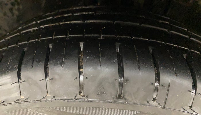 2021 Tata ALTROZ XZ PLUS I-TURBO PETROL DARK EDITION, Petrol, Manual, 66,208 km, Left Front Tyre Tread