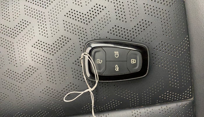 2021 Tata ALTROZ XZ PLUS I-TURBO PETROL DARK EDITION, Petrol, Manual, 66,208 km, Key Close Up