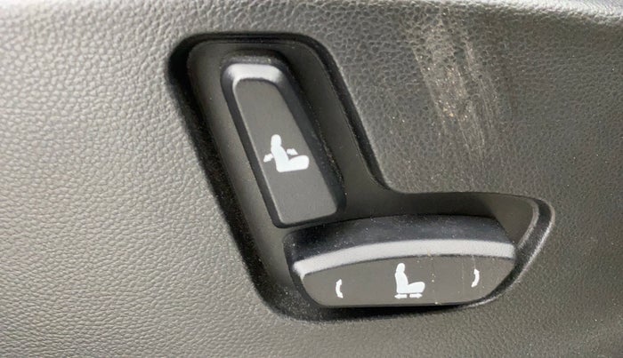 2022 MG HECTOR SHARP HYBRID 1.5 PETROL, Petrol, Manual, 18,701 km, Driver Side Adjustment Panel