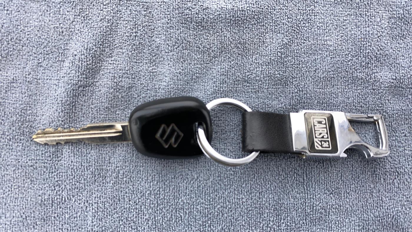 2020 Maruti Swift LXI D, Petrol, Manual, 18,189 km, Key Close Up