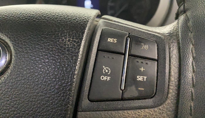 2022 Mahindra Thar LX PETROL HT 4WD AT, Petrol, Automatic, 34,063 km, Adaptive Cruise Control