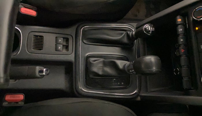 2022 Mahindra Thar LX PETROL HT 4WD AT, Petrol, Automatic, 34,063 km, Gear Lever