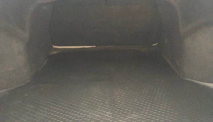 2018 Maruti Ciaz DELTA 1.5 SHVS MT PETROL, Petrol, Manual, 1,11,327 km, Boot Inside