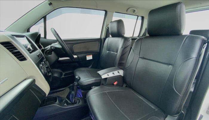 2016 Maruti Wagon R 1.0 LXI CNG, CNG, Manual, 45,999 km, Right Side Front Door Cabin