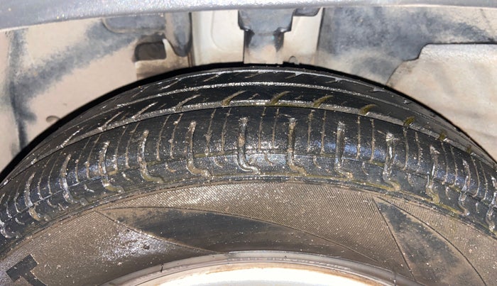 2019 Renault Kwid RXT 0.8 (O), Petrol, Manual, 39,628 km, Left Front Tyre Tread