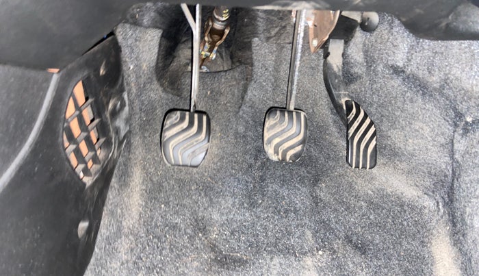 2019 Renault Kwid RXT 0.8 (O), Petrol, Manual, 39,628 km, Pedals