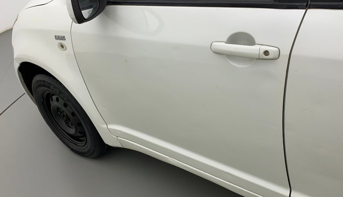 2011 Maruti Swift VDI, Diesel, Manual, 83,508 km, Front passenger door - Slightly dented