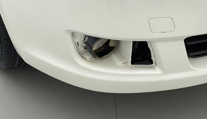 2011 Maruti Swift VDI, Diesel, Manual, 83,508 km, Right fog light - Minor damage