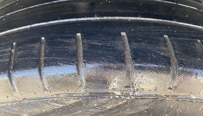 2021 Maruti Baleno ZETA CVT PETROL 1.2, Petrol, Automatic, 95,659 km, Right Rear Tyre Tread