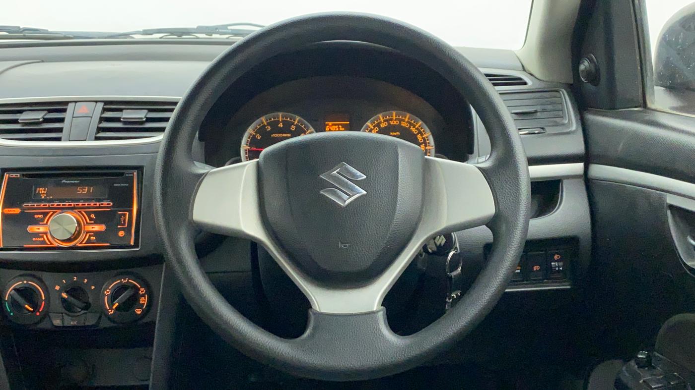 2013 Maruti Swift VXI D, Petrol, Manual, 36,750 km, Steering Wheel Close Up