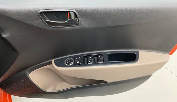 2018 Hyundai Grand i10 MAGNA 1.2 KAPPA VTVT, Petrol, Manual, 40,593 km, Driver Side Door Panels Control