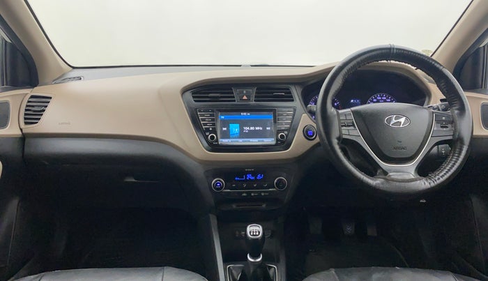 2016 Hyundai Elite i20 ASTA 1.2 (O), Petrol, Manual, 40,143 km, Dashboard
