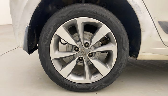 2016 Hyundai Elite i20 ASTA 1.2 (O), Petrol, Manual, 40,143 km, Right Rear Wheel