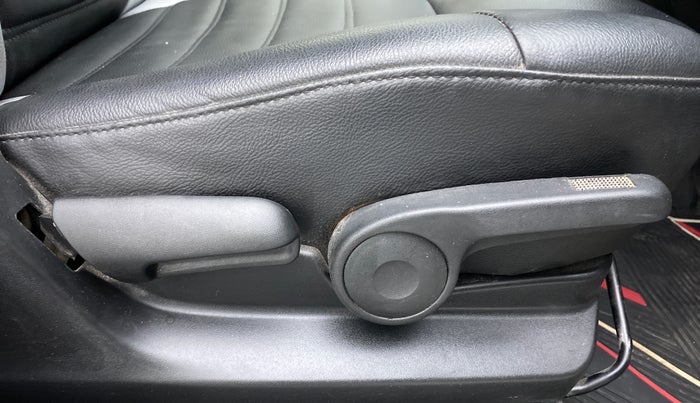 2018 Maruti Celerio X ZXI (O), Petrol, Manual, 62,394 km, Driver Side Adjustment Panel