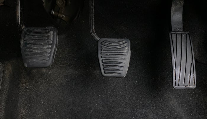 2017 Mahindra KUV 100 NXT K8 D 6 STR, Diesel, Manual, 97,352 km, Pedals