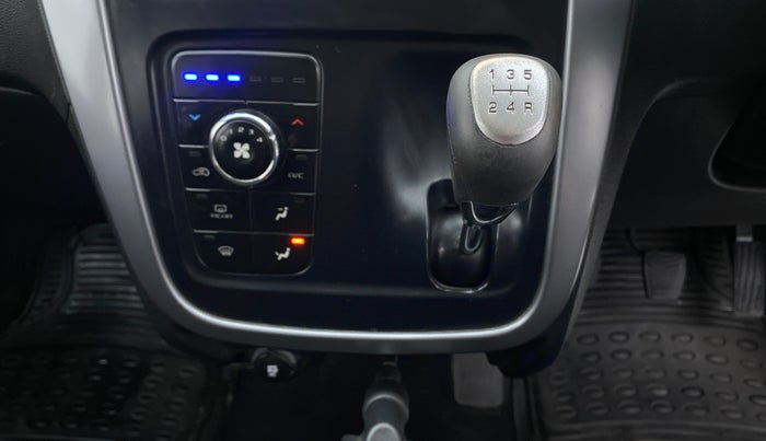 2017 Mahindra KUV 100 NXT K8 D 6 STR, Diesel, Manual, 97,352 km, Gear Lever