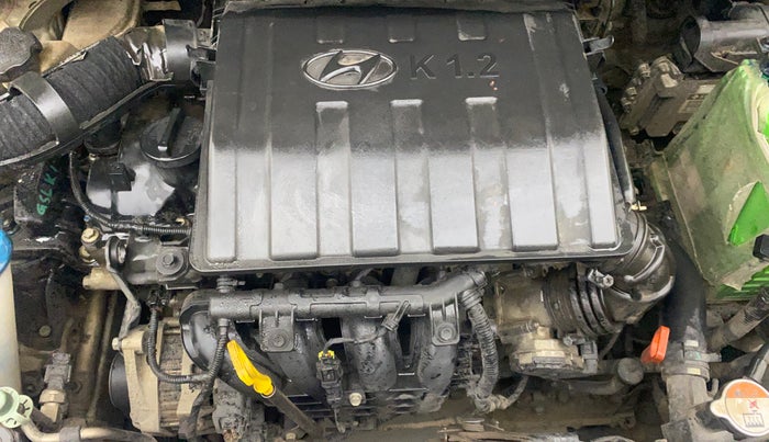 2014 Hyundai Xcent SX AT 1.2 (O), Petrol, Automatic, 1,09,489 km, Engine View