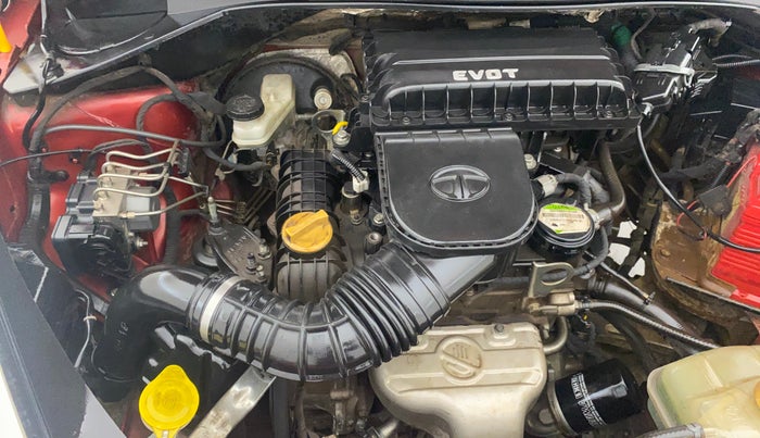 2017 Tata Tiago XZ PETROL, CNG, Manual, 65,412 km, Engine View - Right