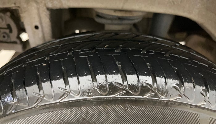 2014 Maruti Alto K10 VXI AMT, Petrol, Automatic, 84,734 km, Right Rear Tyre Tread