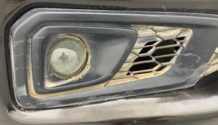 2018 Honda Amaze 1.2L I-VTEC S, CNG, Manual, 98,215 km, Right fog light - Not working