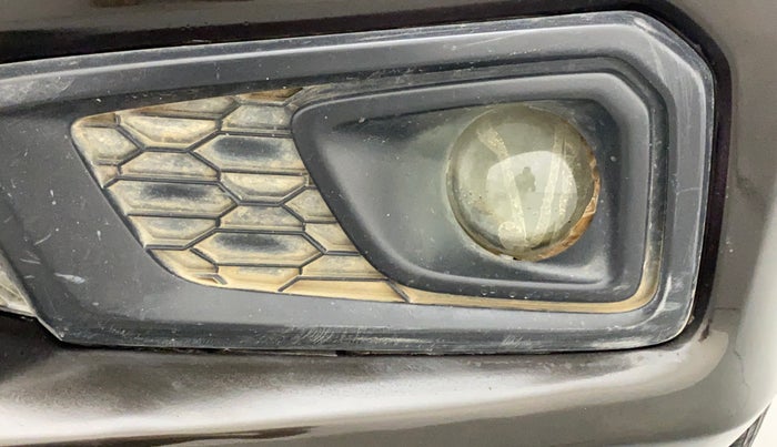 2018 Honda Amaze 1.2L I-VTEC S, CNG, Manual, 98,215 km, Left fog light - Not working