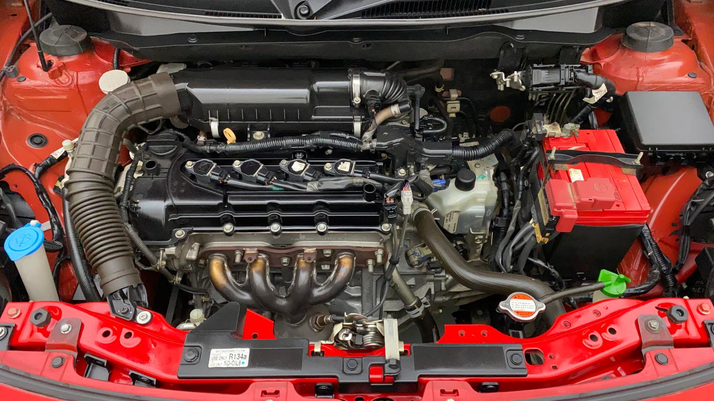 2018 Maruti Swift ZXI AMT, Petrol, Automatic, 44,996 km, Open Bonet