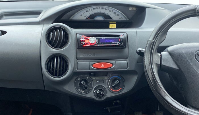 2012 Toyota Etios Liva G, Petrol, Manual, 67,418 km, Air Conditioner