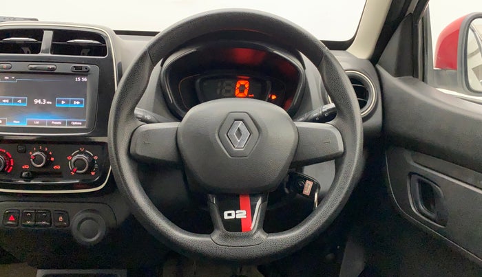 2017 Renault Kwid RXT 1.0, Petrol, Manual, 36,529 km, Steering Wheel Close Up