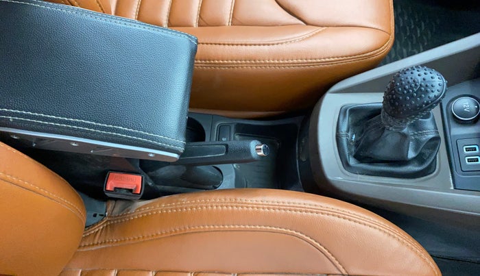 2018 Ford FREESTYLE TITANIUM 1.2 PETROL, Petrol, Manual, 88,346 km, Gear Lever