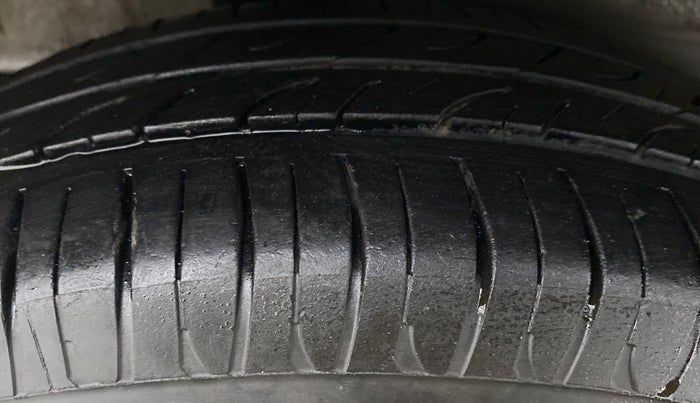 2018 Maruti Celerio VXI CNG, CNG, Manual, 51,126 km, Right Rear Tyre Tread