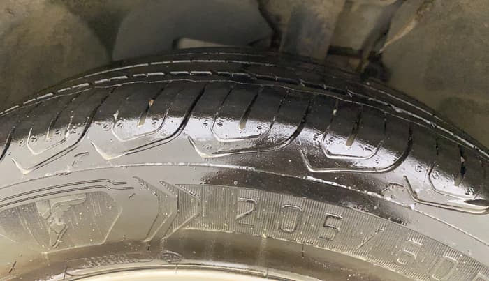 2018 Ford Ecosport TITANIUM 1.5L PETROL, Petrol, Manual, 31,198 km, Left Front Tyre Tread