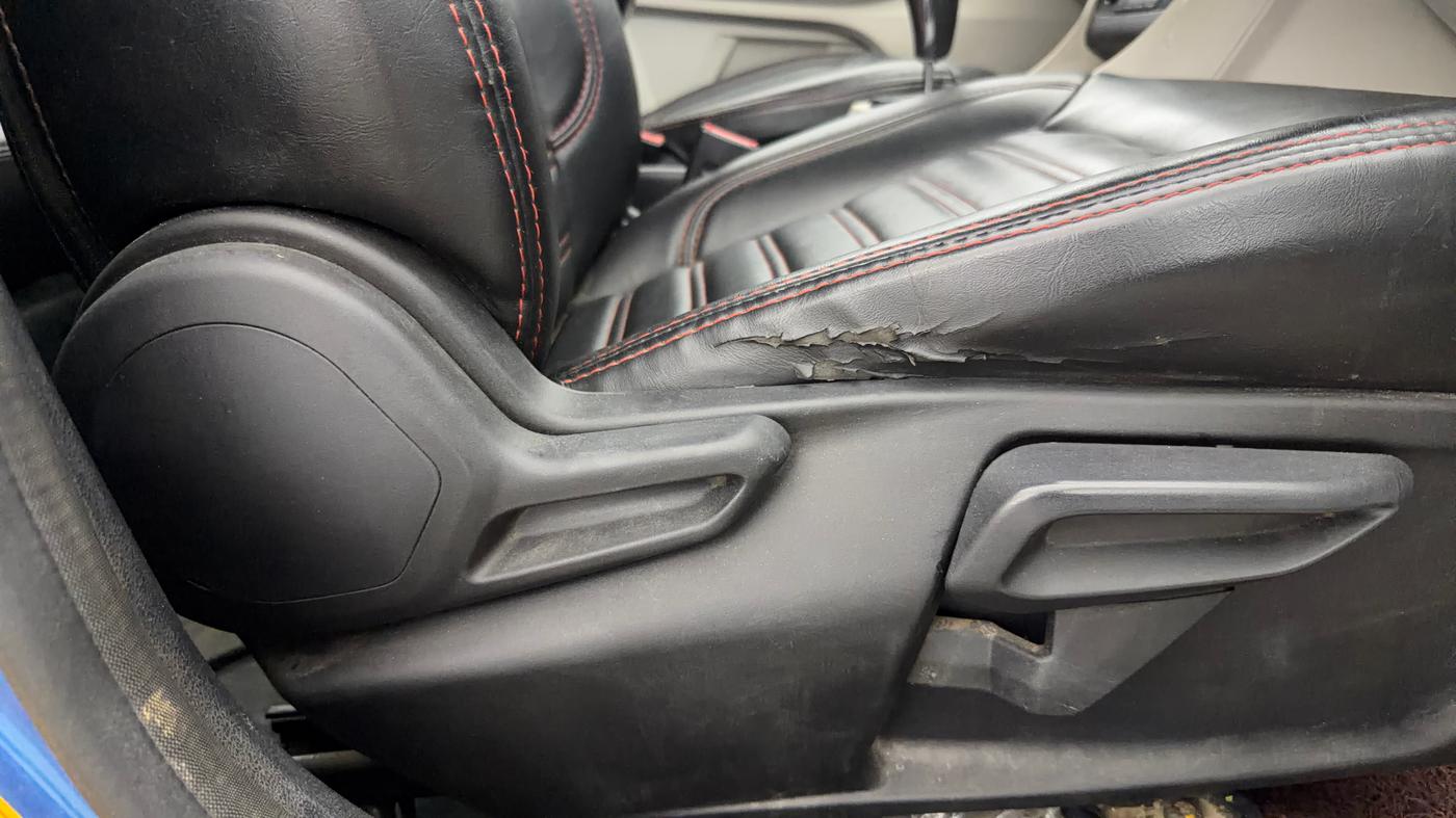 2024 Tata Tiago  XZA Plus CNG, CNG, Automatic, 33,815 km, Driver Side Adjustment Panel