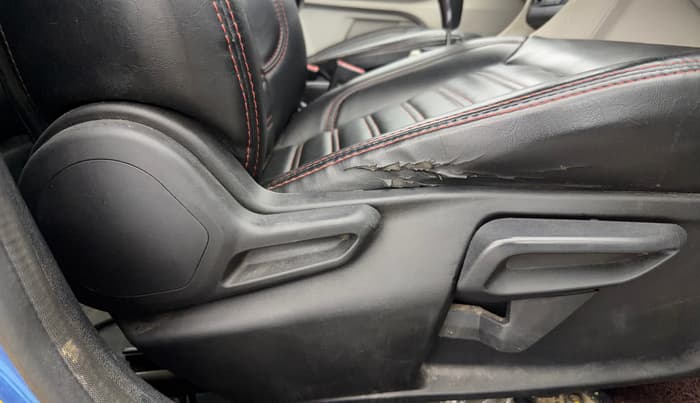 2024 Tata Tiago  XZA Plus CNG, CNG, Automatic, 33,815 km, Driver Side Adjustment Panel