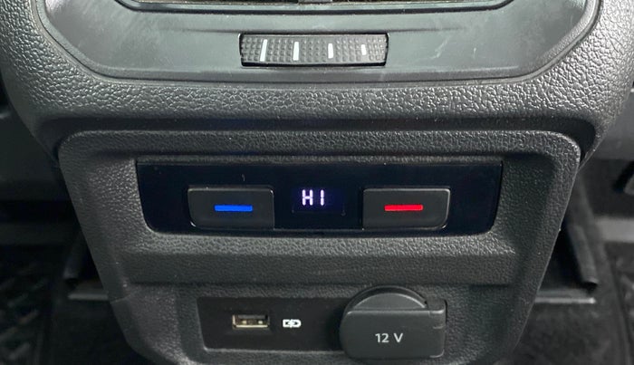 2018 Volkswagen TIGUAN HIGHLINE A/T, Diesel, Automatic, 88,907 km, Rear AC Temperature Control