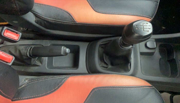 2015 Renault Kwid RXT 0.8, Petrol, Manual, 37,702 km, Gear Lever