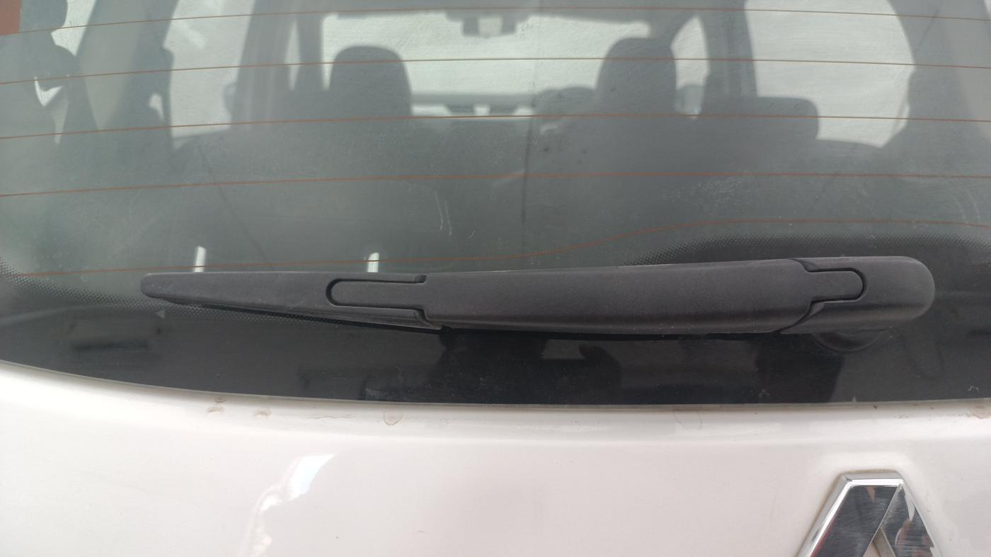 2023 Renault TRIBER RXZ AMT, Petrol, Automatic, 65,496 km, Rear Wiper