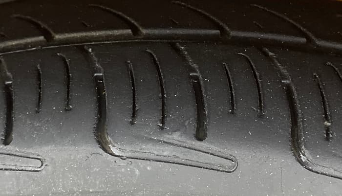 2016 Tata Tiago XT PETROL, Petrol, Manual, 89,738 km, Left Front Tyre Tread