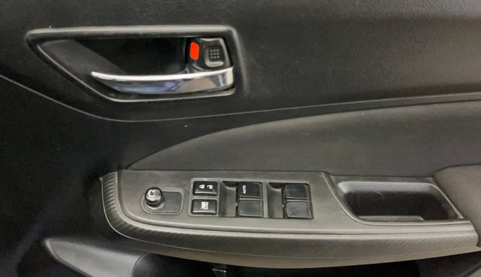 2019 Maruti Swift VXI, Petrol, Manual, 39,125 km, Driver Side Door Panels Control
