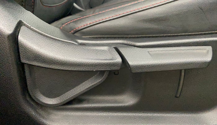 2019 KIA SELTOS GTX 1.4 PETROL, Petrol, Manual, 28,230 km, Driver Side Adjustment Panel