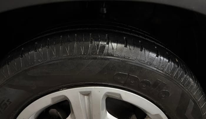 2021 KIA SONET HTK PLUS 1.2, Petrol, Manual, 64,133 km, Left Front Tyre Tread