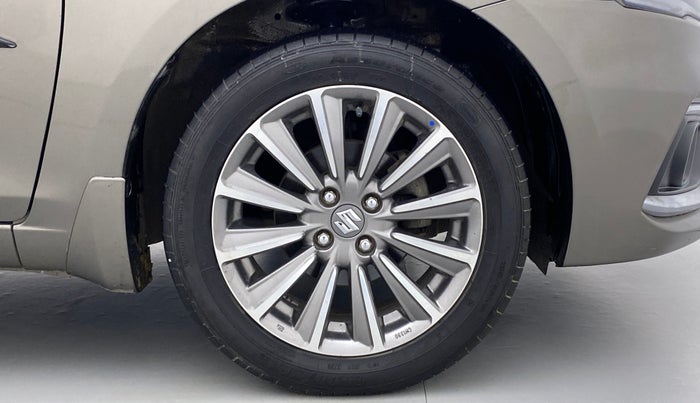 2020 Maruti Ciaz ALPHA 1.5 MT VTVT SHVS, Petrol, Manual, 86,290 km, Right Front Wheel
