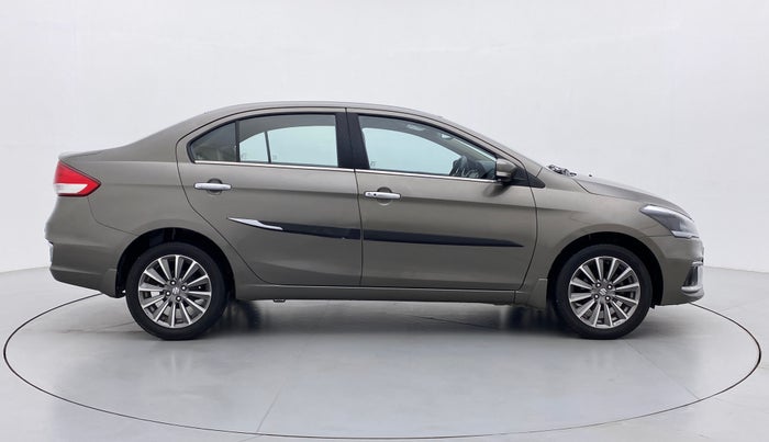 2020 Maruti Ciaz ALPHA 1.5 MT VTVT SHVS, Petrol, Manual, 86,290 km, Right Side View