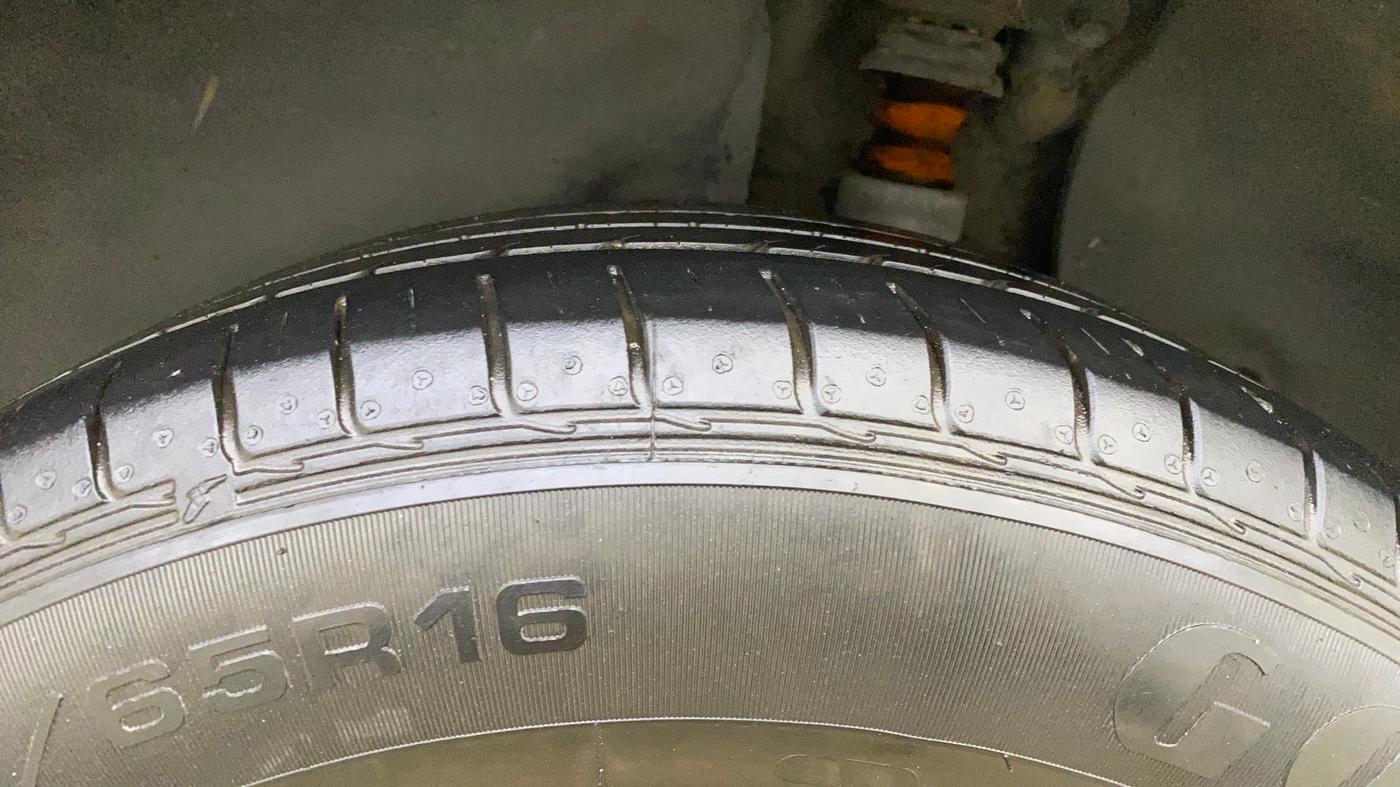 2015 Hyundai Creta S 1.6 PETROL, Petrol, Manual, 90,066 km, Left Rear Tyre Tread
