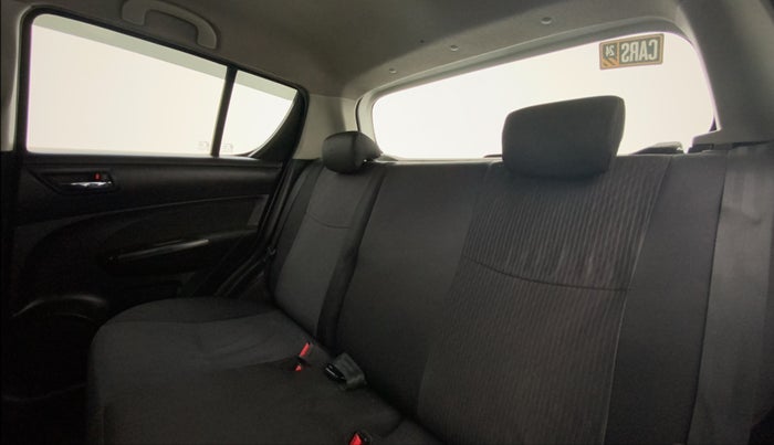 2016 Maruti Swift VXI, Petrol, Manual, 65,555 km, Right Side Rear Door Cabin